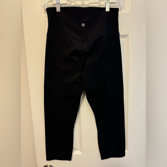 Lululemon Align High-Rise 21” Black, Size 8 - Picture 2 of 6